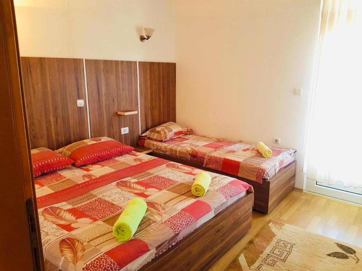Apartments Flamingo Ülgün Dış mekan fotoğraf
