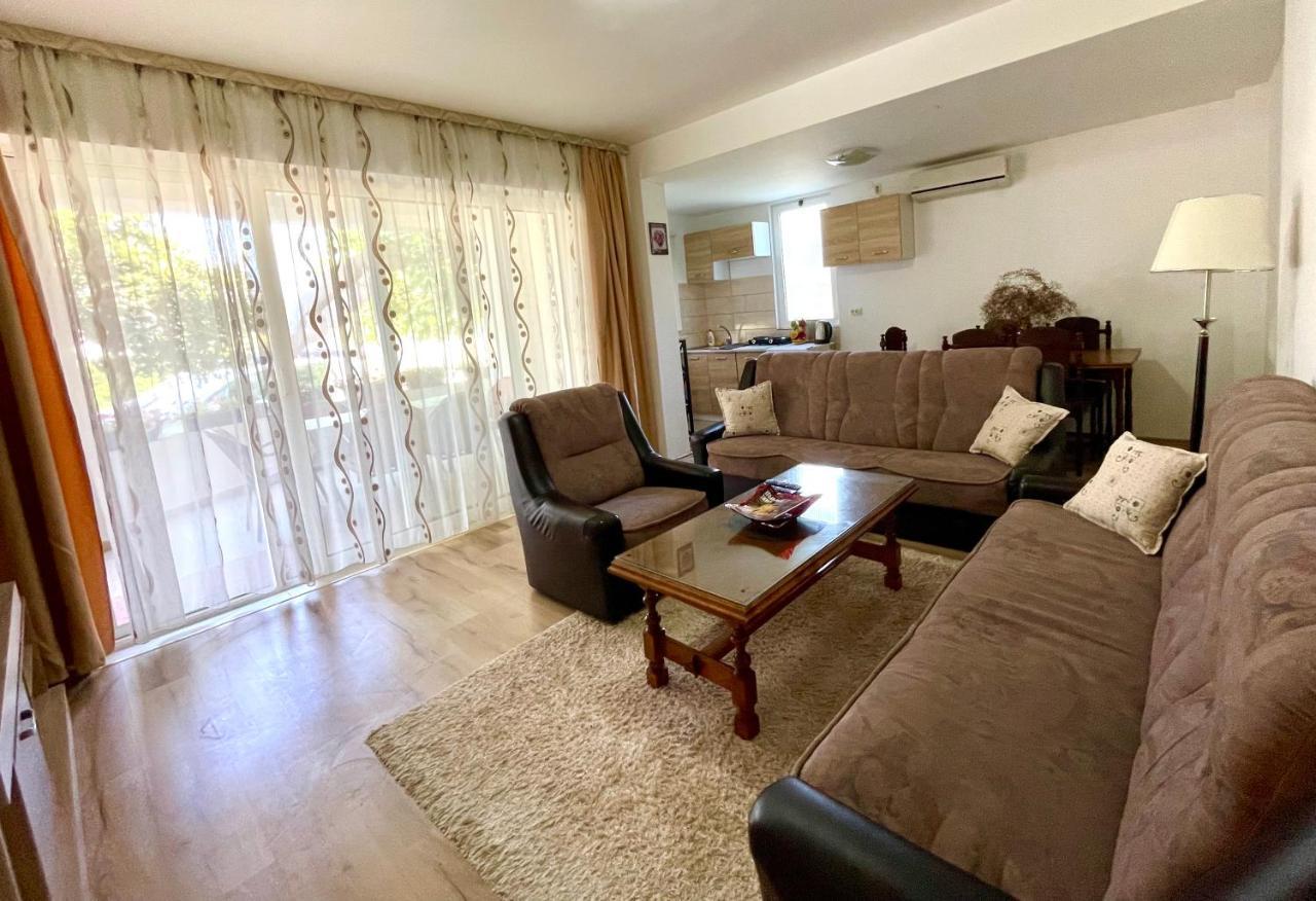 Apartments Flamingo Ülgün Dış mekan fotoğraf