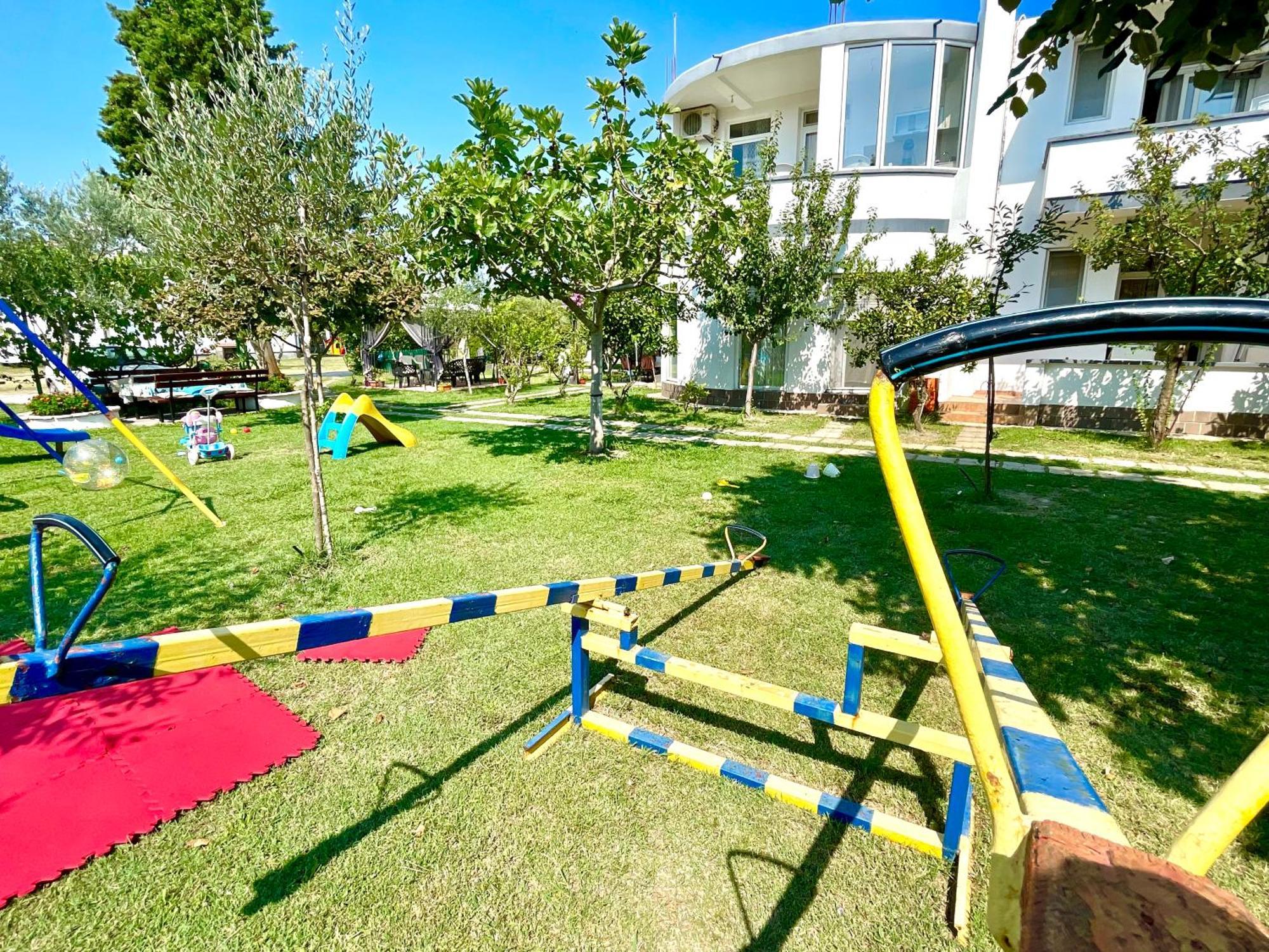 Apartments Flamingo Ülgün Dış mekan fotoğraf