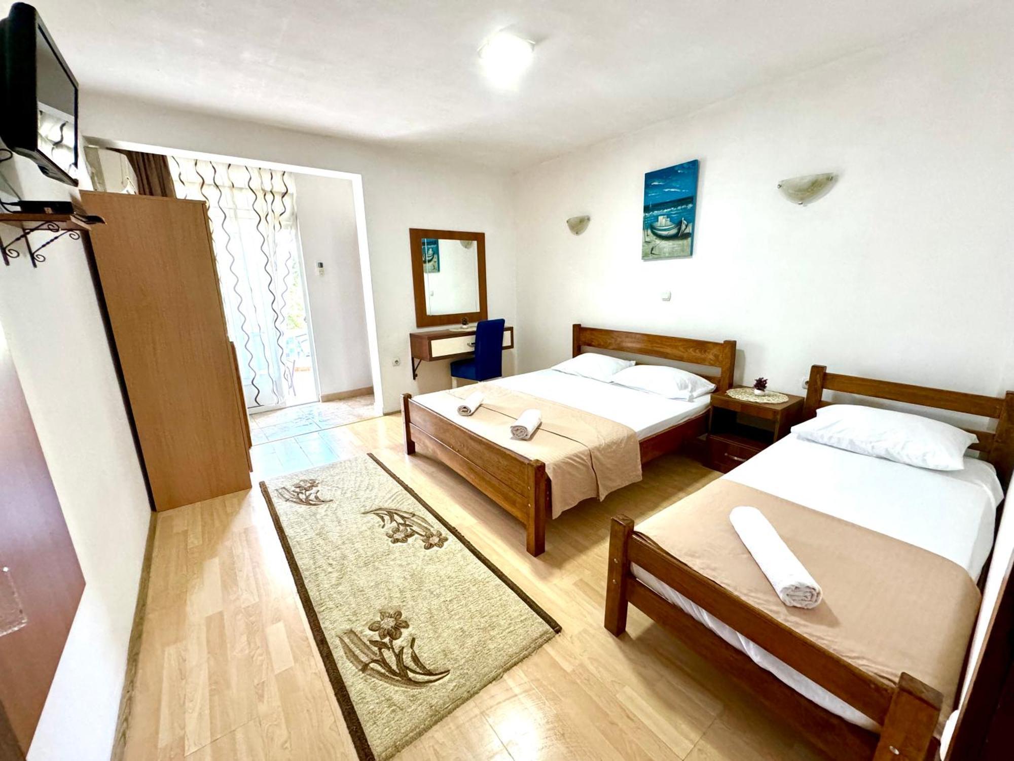 Apartments Flamingo Ülgün Dış mekan fotoğraf