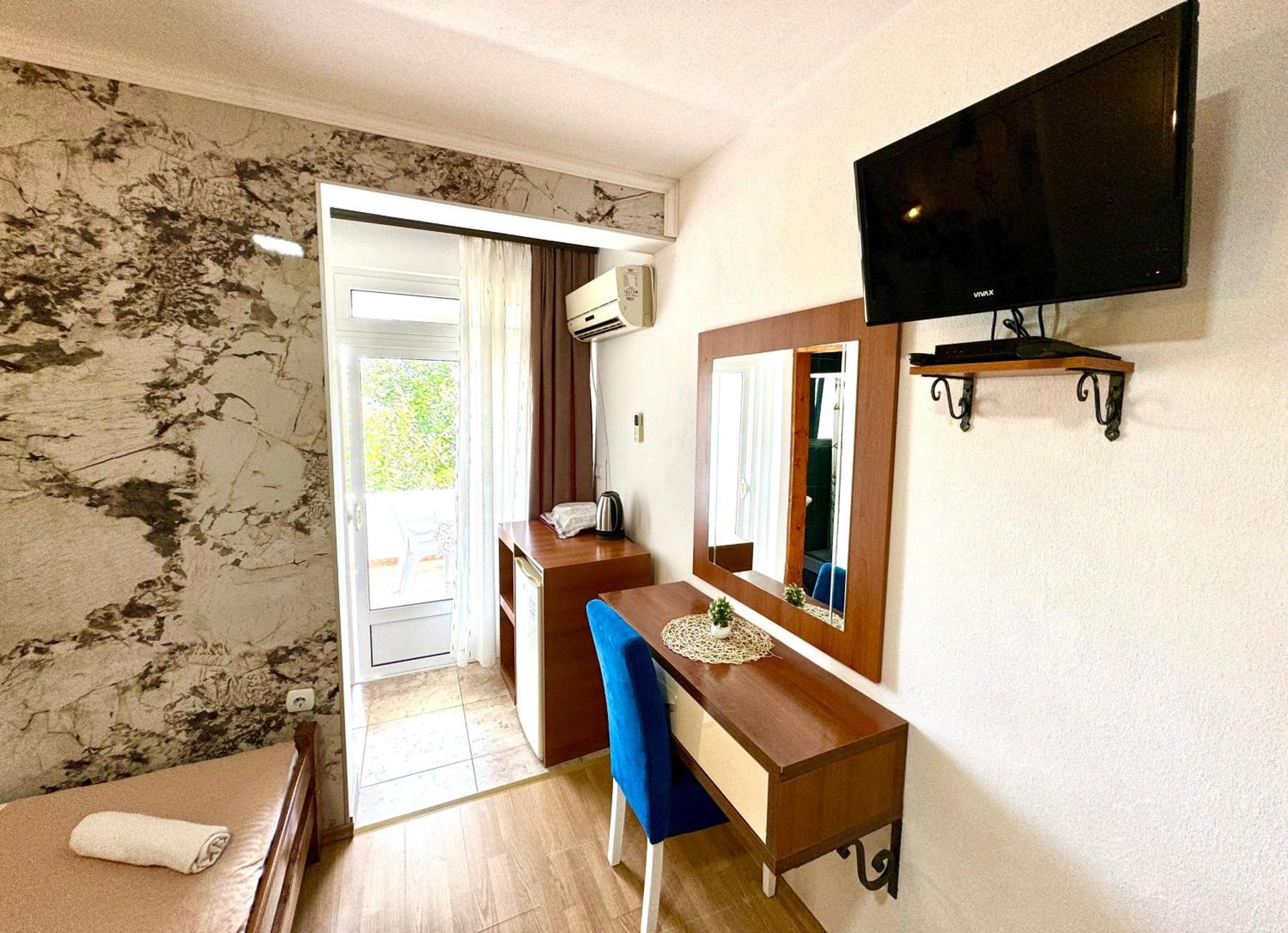 Apartments Flamingo Ülgün Dış mekan fotoğraf