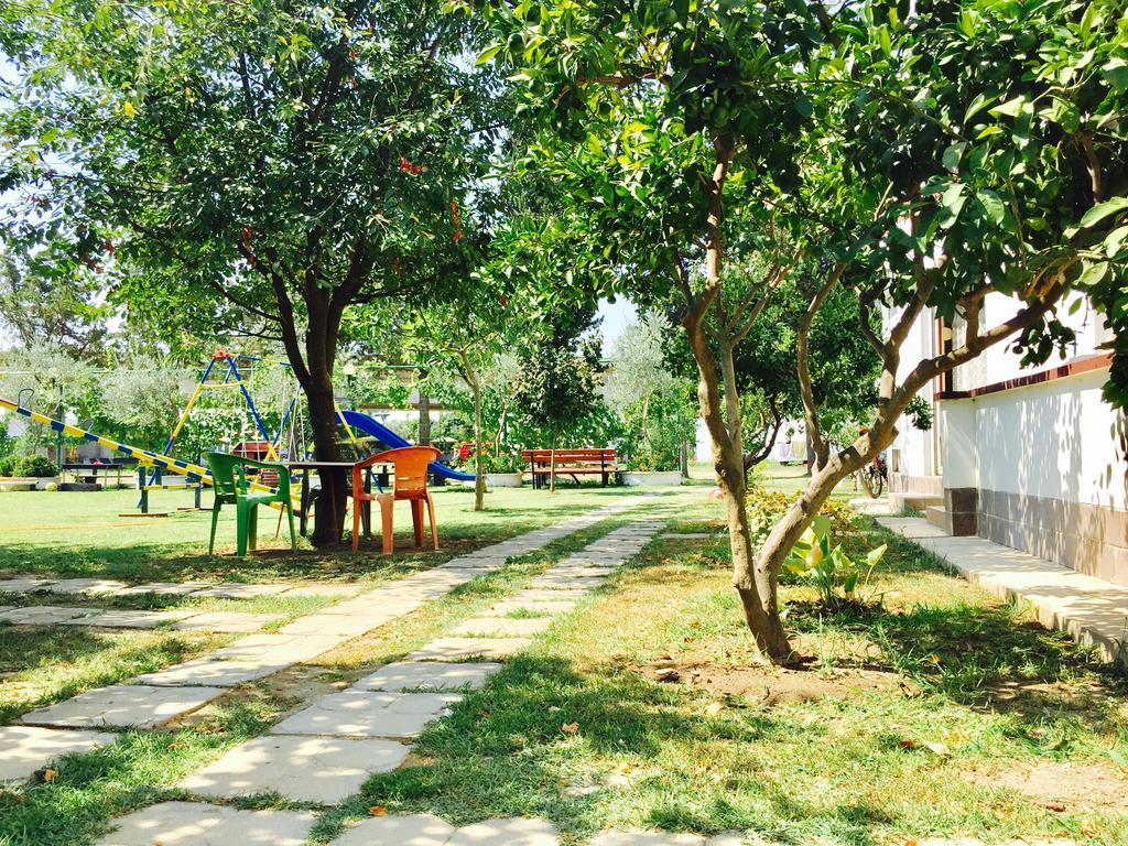 Apartments Flamingo Ülgün Dış mekan fotoğraf